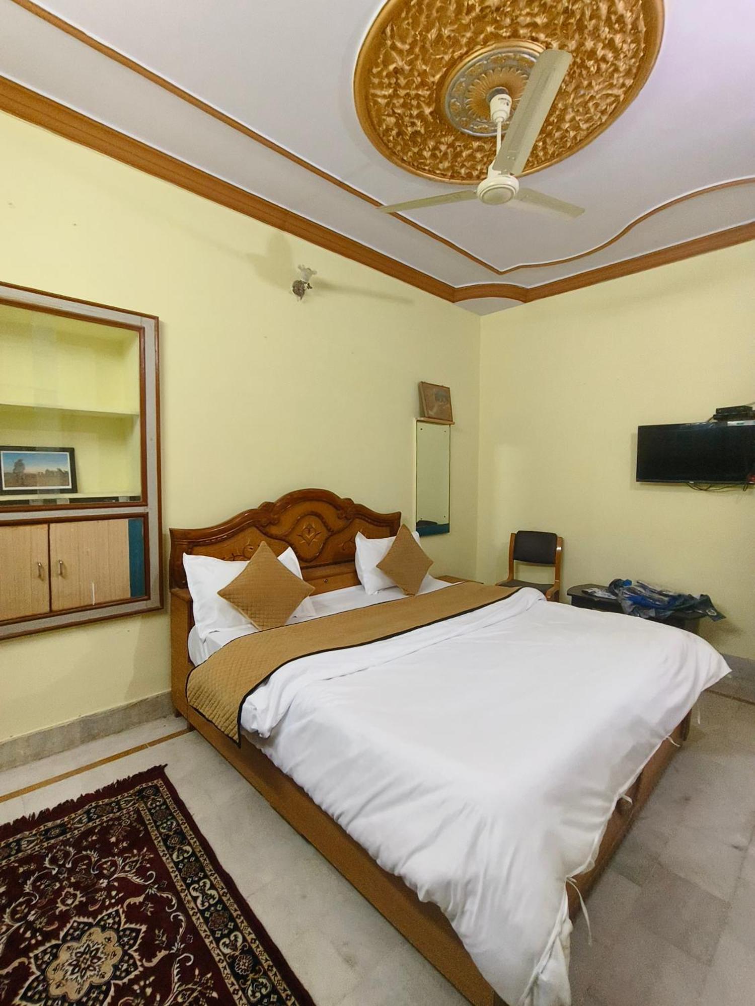 Hotel Navodaya Джайсалмер Екстер'єр фото
