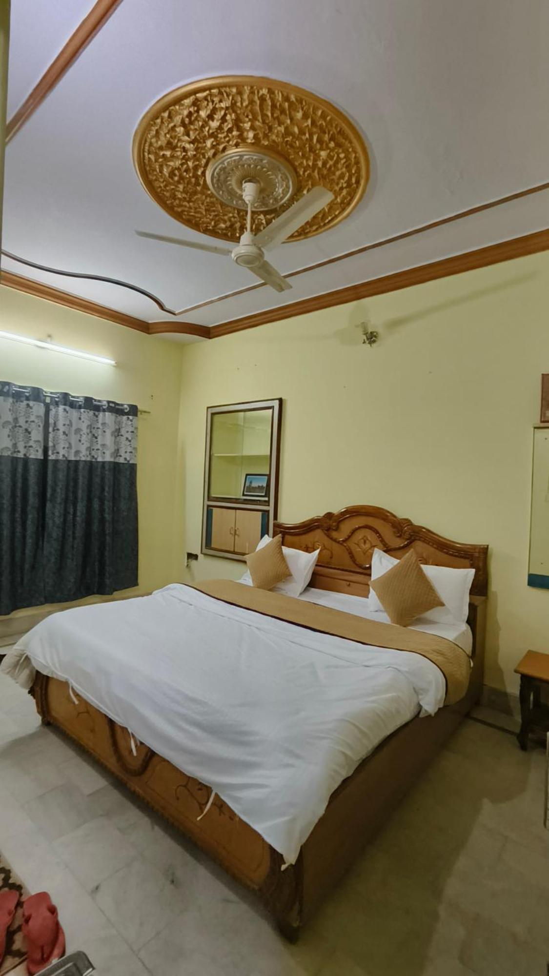 Hotel Navodaya Джайсалмер Екстер'єр фото