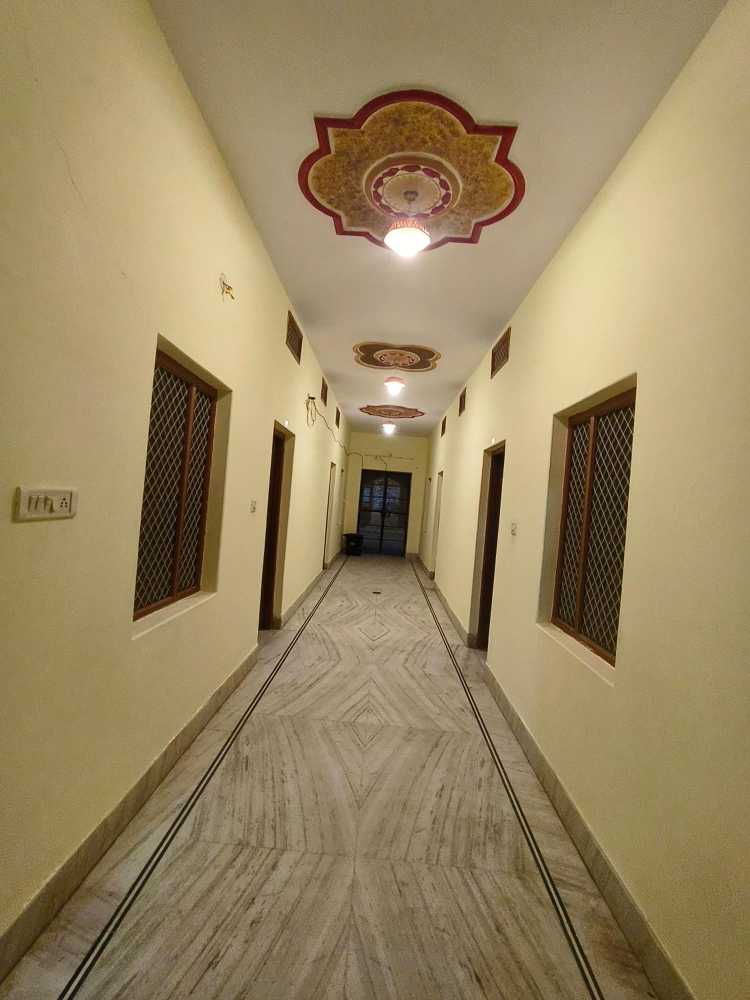 Hotel Navodaya Джайсалмер Екстер'єр фото
